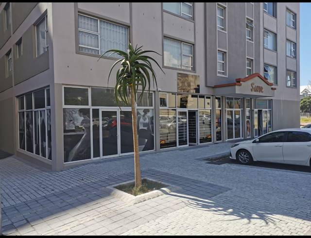 100M² BUILDING FOR SALE IN STRAND CENTRAL